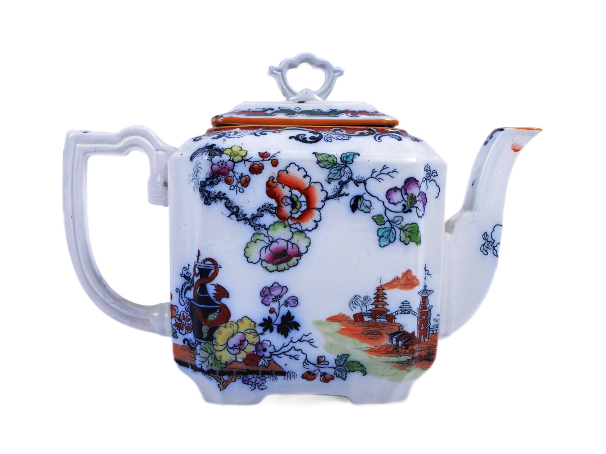 VICTORIAN CHINOISERIE DECORATED TEAPOT WITH PAGODA SCENE