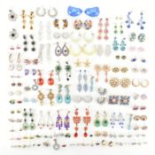 COLLECTION OF ASSORTED COSTUME JEWELLERY EARRINGS