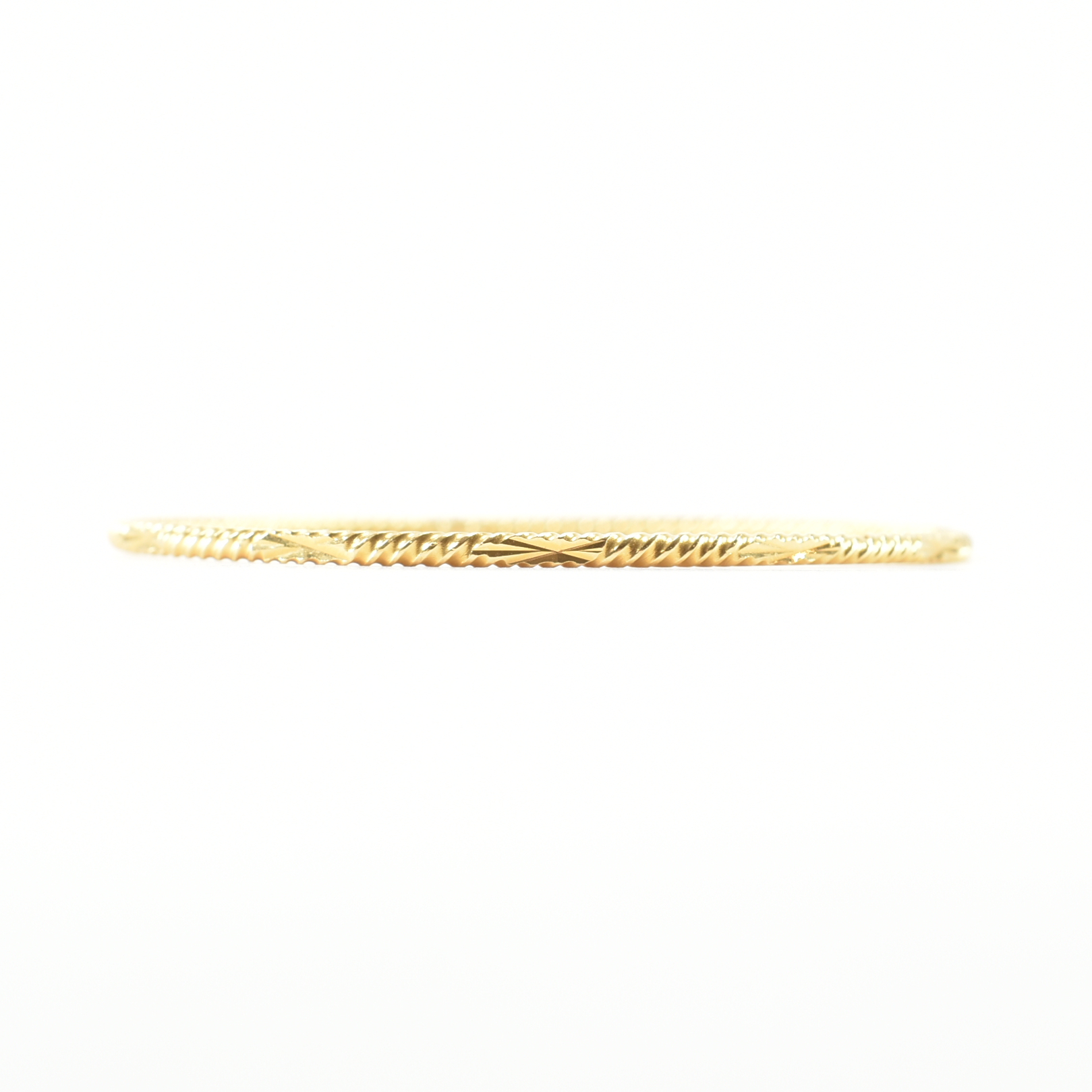 HIGH CARAT GOLD ROPE TWIST BANGLE - Image 2 of 5