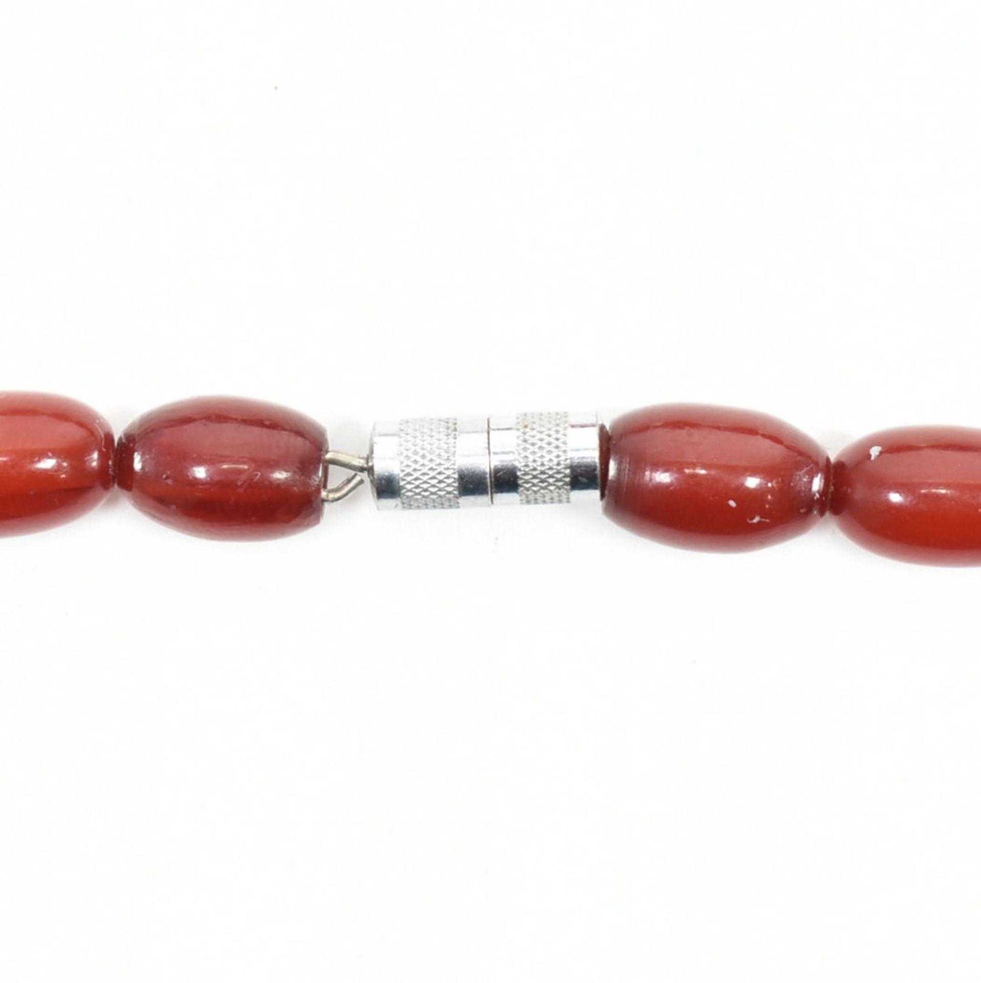 VINTAGE CHERRY BAKELITE BEAD NECKLACE - Image 3 of 3