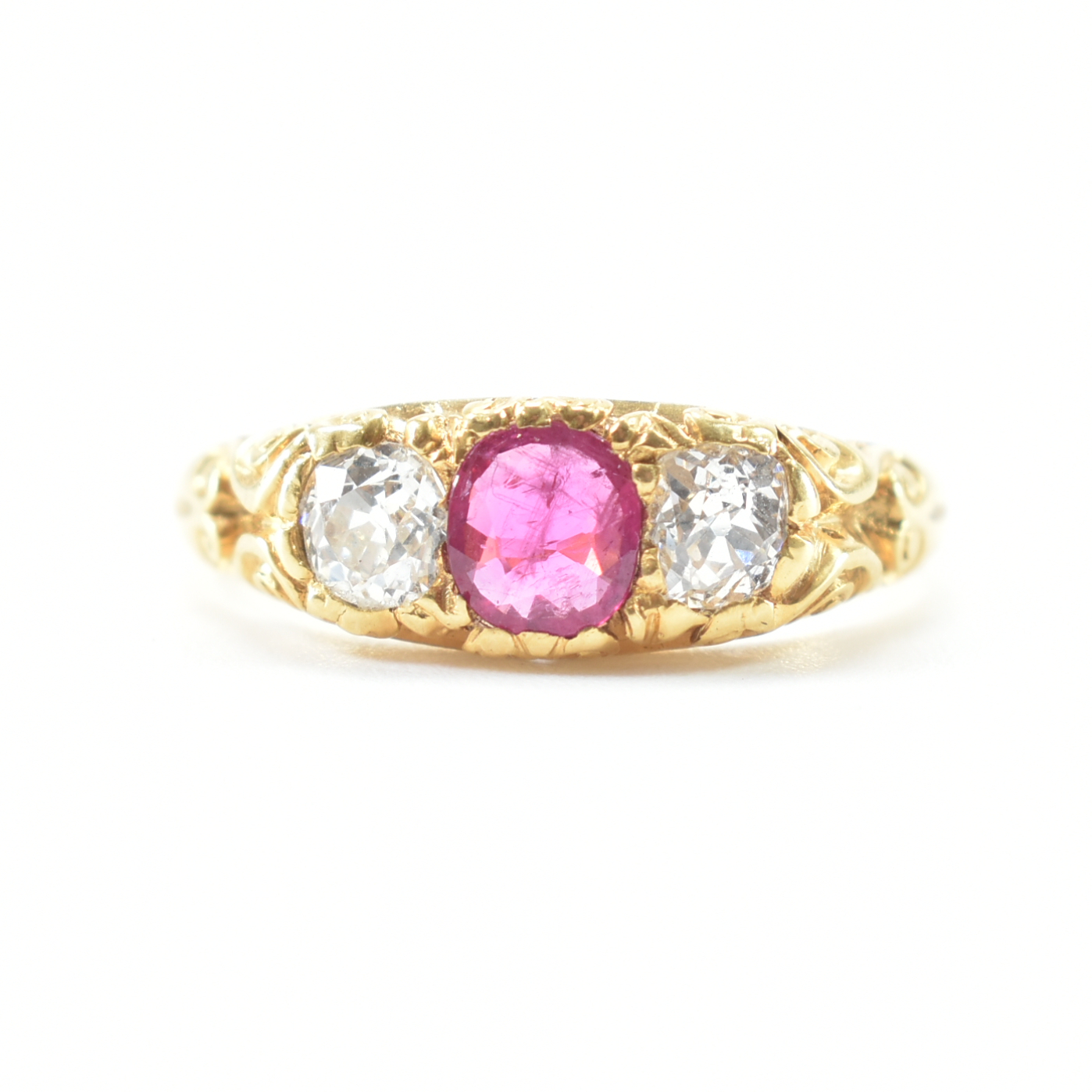 VICTORIAN 18CT GOLD RUBY & DIAMOND THREE STONE RING