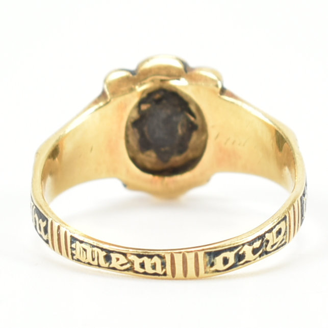 HALLMARKED VICTORIAN 18CT GOLD & DIAMOND MEMORIAL RING - Image 5 of 10