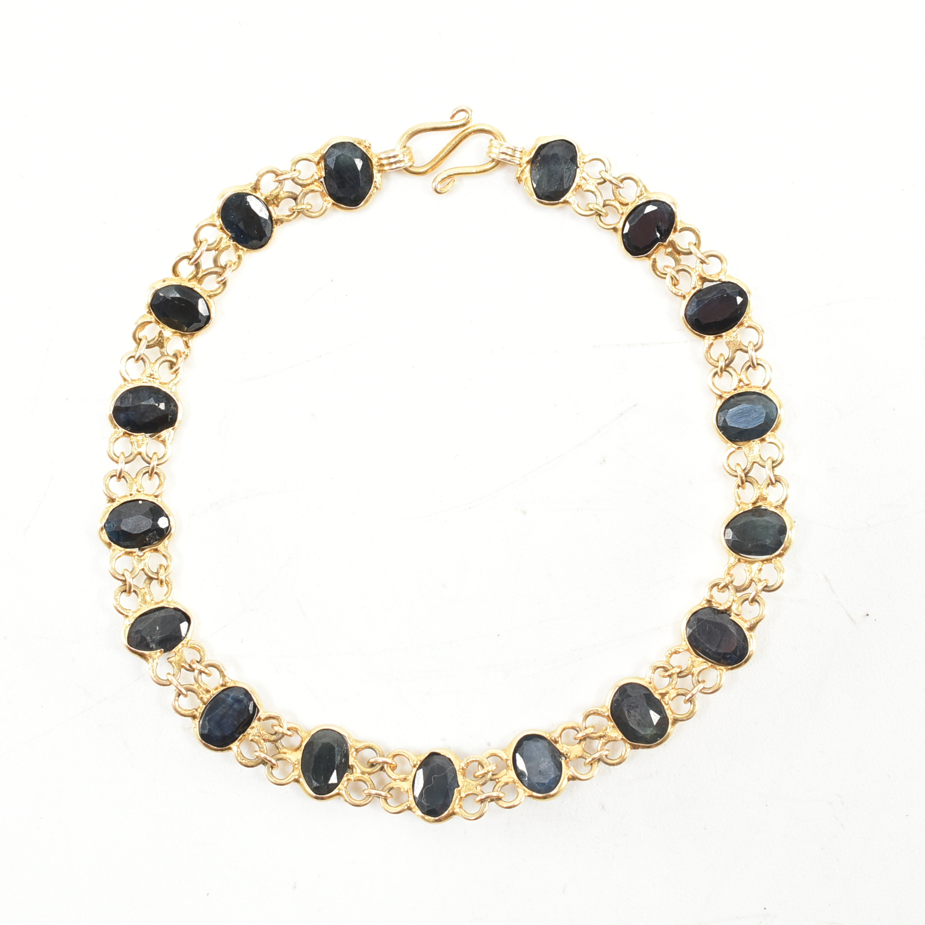 VINTAGE GOLD & SAPPHIRE CHAIN BRACELET - Image 3 of 5