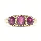 9CT GOLD RUBY & DIAMOND RING