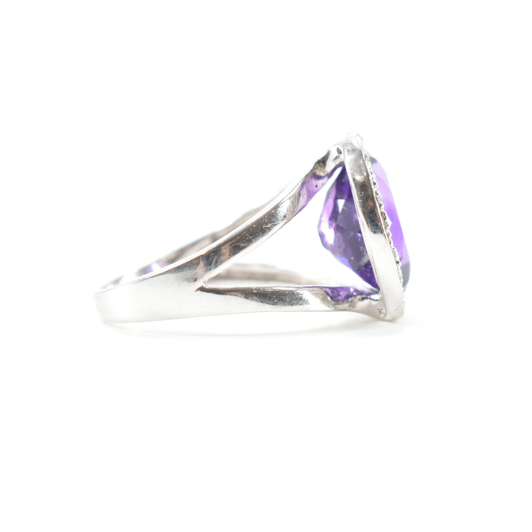 FRENCH 18CT WHITE GOLD AMETHYST & DIAMOND COCKTAIL RING - Image 5 of 9