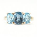 HALLMARKED 9CT GOLD & TOPAZ THREE STONE RING