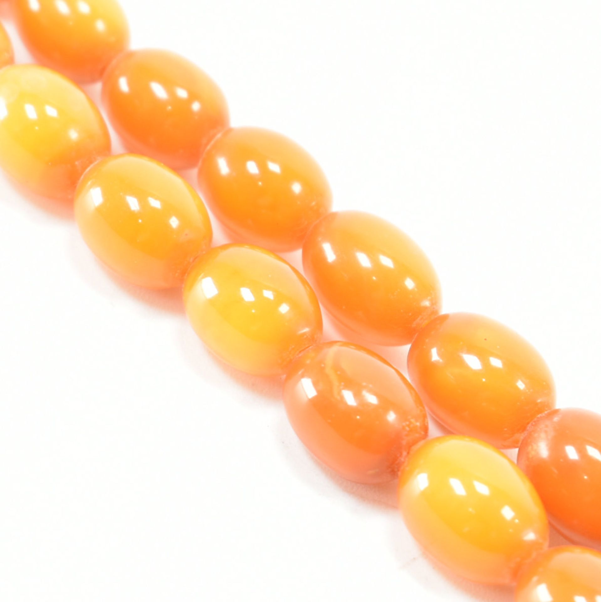 VINTAGE COMPOSITE AMBER BEAD NECKLACE - Image 2 of 3