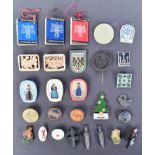 WWII SECOND WORLD WAR GERMAN WINTER RELIEF DONATION BADGES