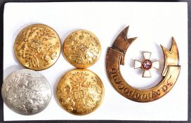 19TH CENTURY IMPERIAL RUSSIAN EMPIRE BADGES & BUTTONS