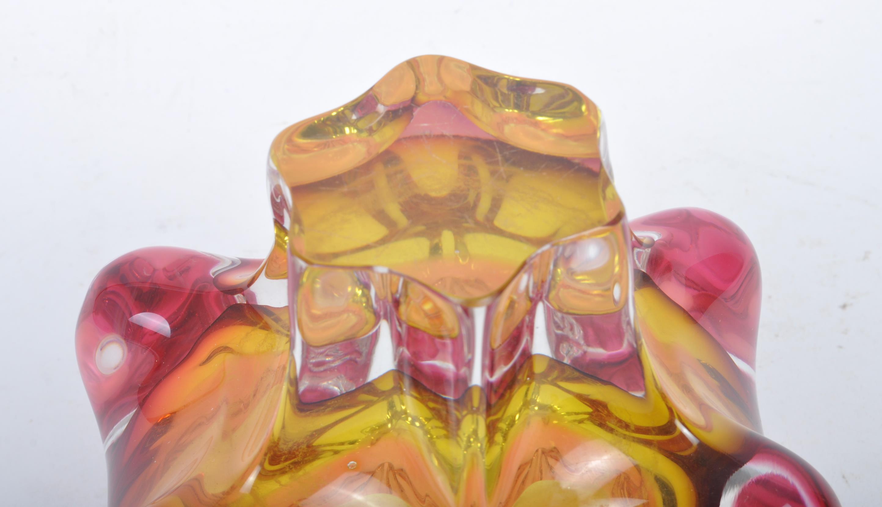 JOSEF HOSPODKA FOR CHRIBSKA - STUDIO ART GLASS VASE - Bild 5 aus 6