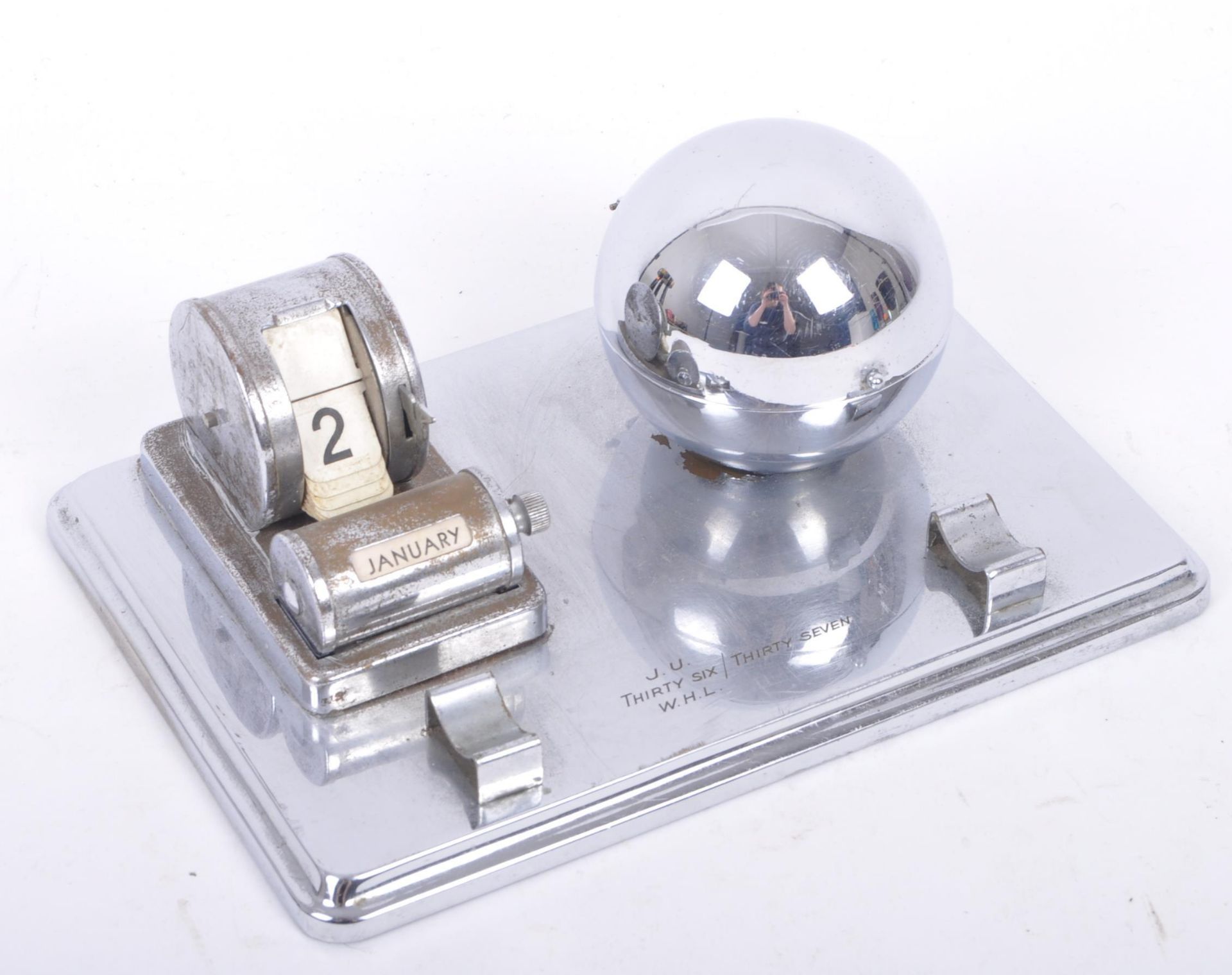 ART DECO C. 1930S CHROME GLOBE INKWELL & PERPETUAL CALENDAR - Bild 2 aus 7