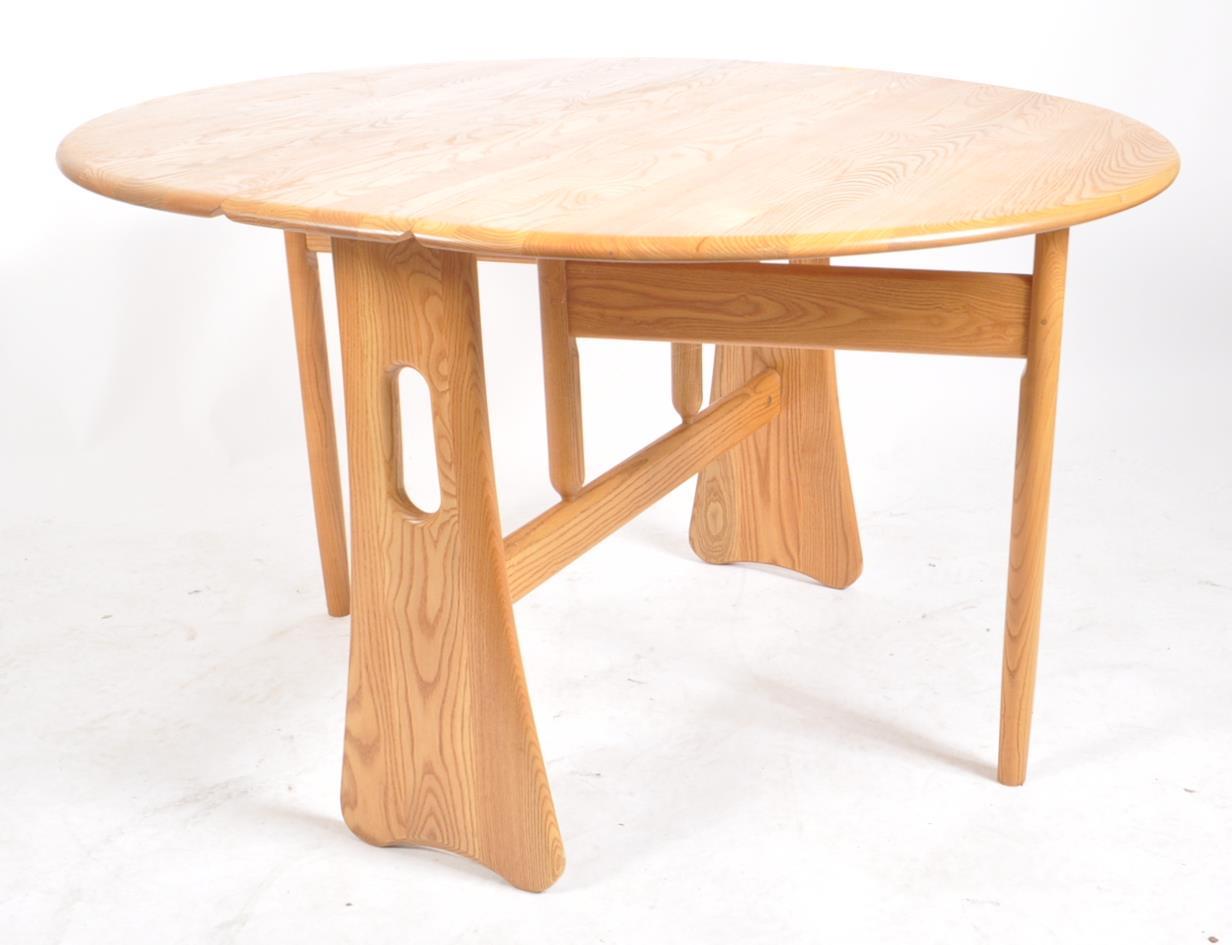 ERCOL - WINDSOR MODEL 1156 BEECH & ELM GATE LEG DINING TABLE - Image 3 of 5