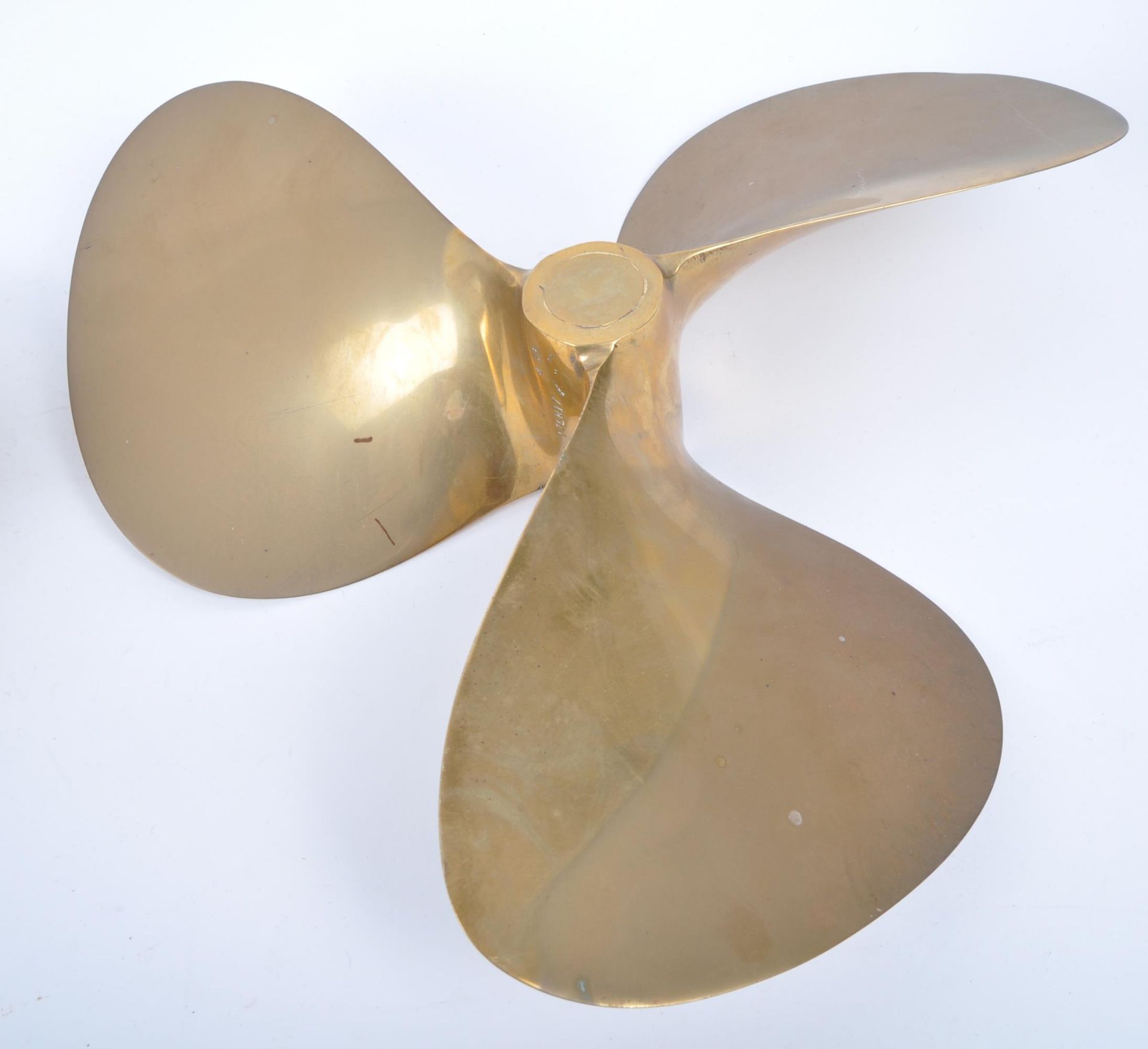 PAIR OF 20TH CENTURY SOLID BRONZE SHIP'S PROPELLERS - Image 6 of 7