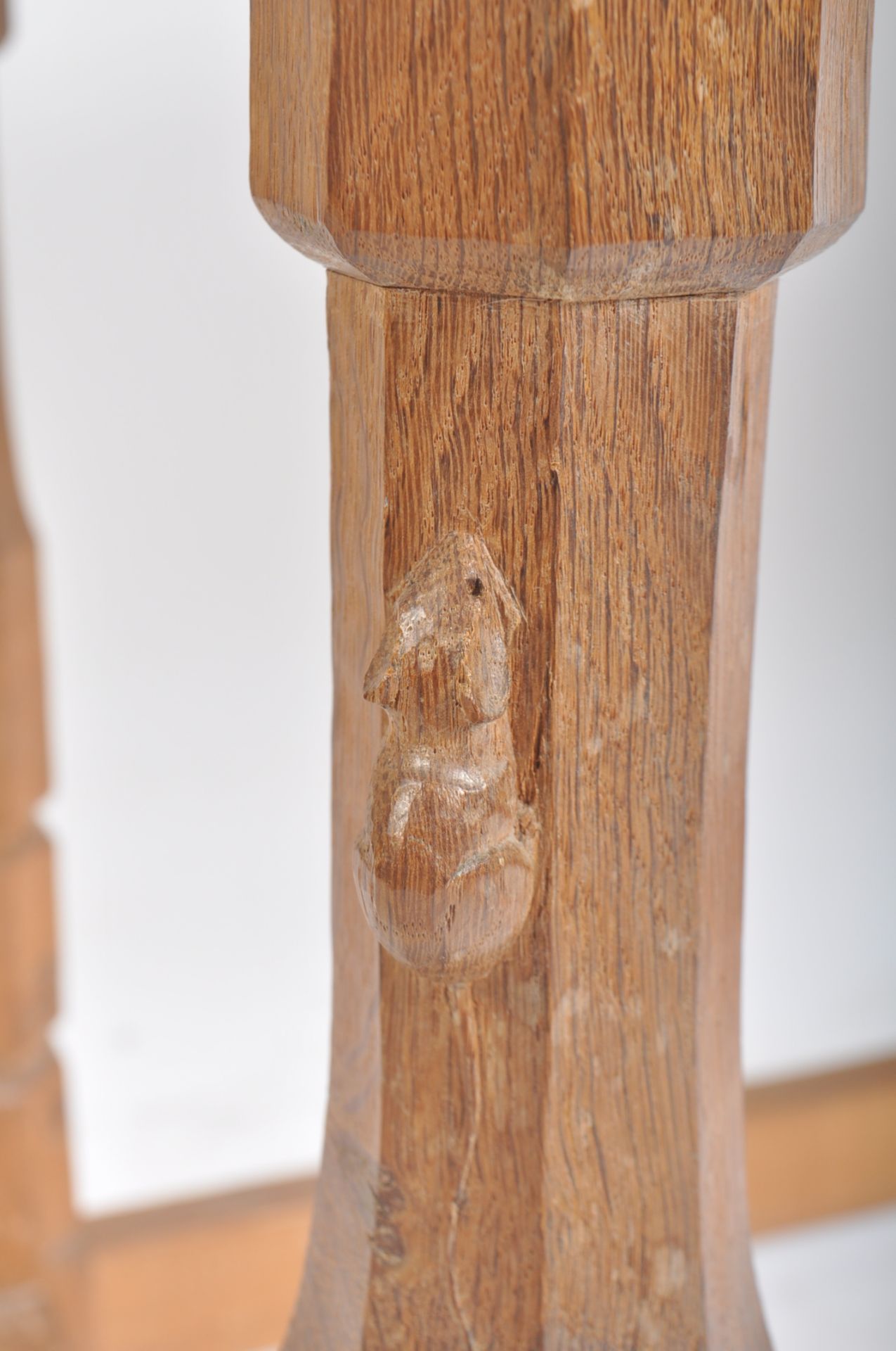 ROBERT 'MOUSEMAN' THOMPSON CARVED OAK TWO DRAWER HALL TABLE - Image 4 of 9