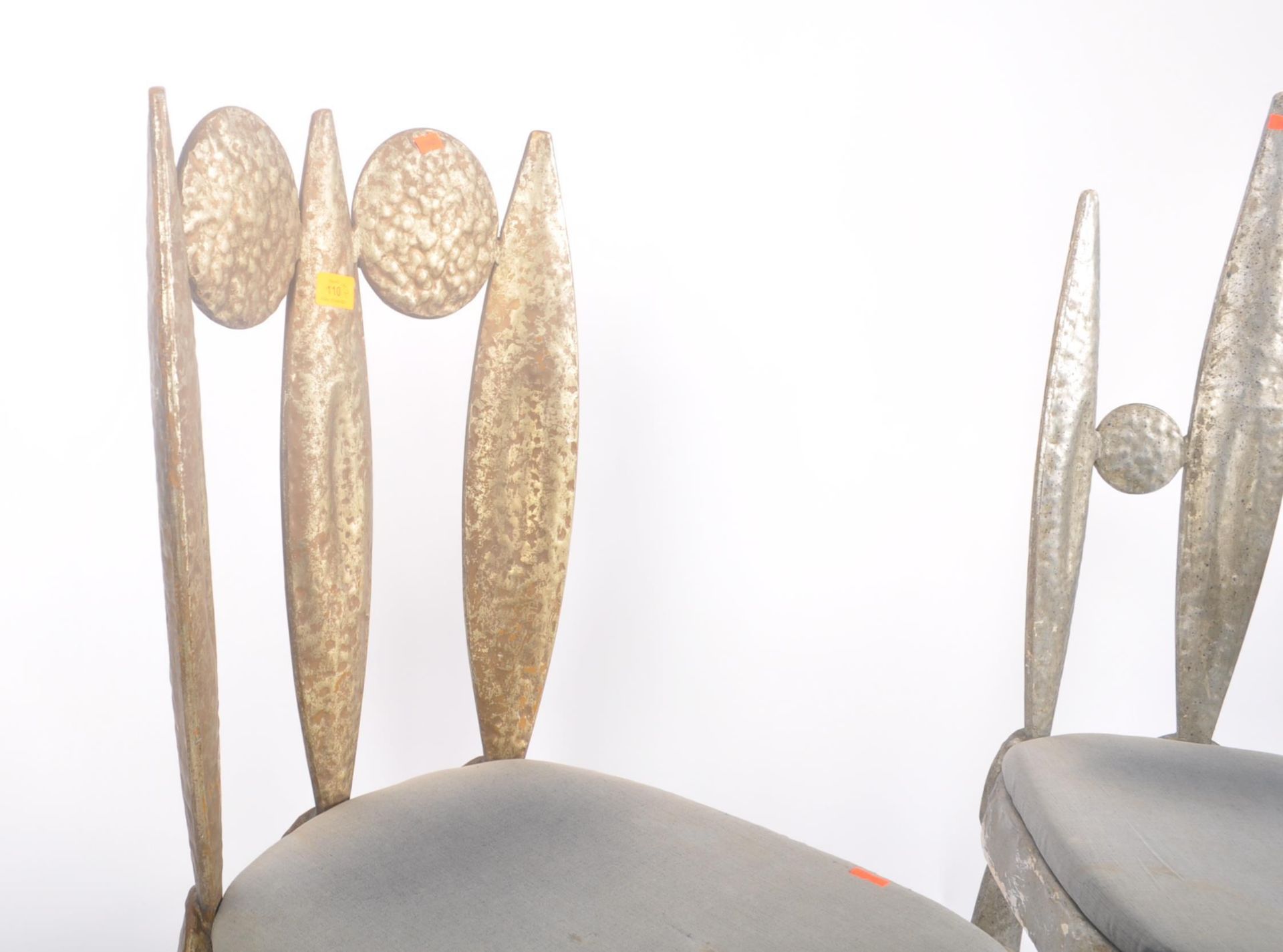 PAIR OF VINTAGE 1990S FRENCH NICOLAS BLANDIN IRON THRONE CHAIRS - Image 3 of 5