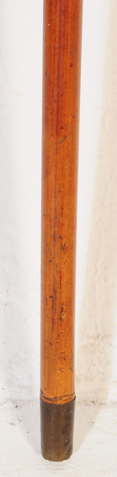 EARLY 20TH CENTURY SILVER TOP WOODEN WALKING STICK CANE - Image 3 of 5