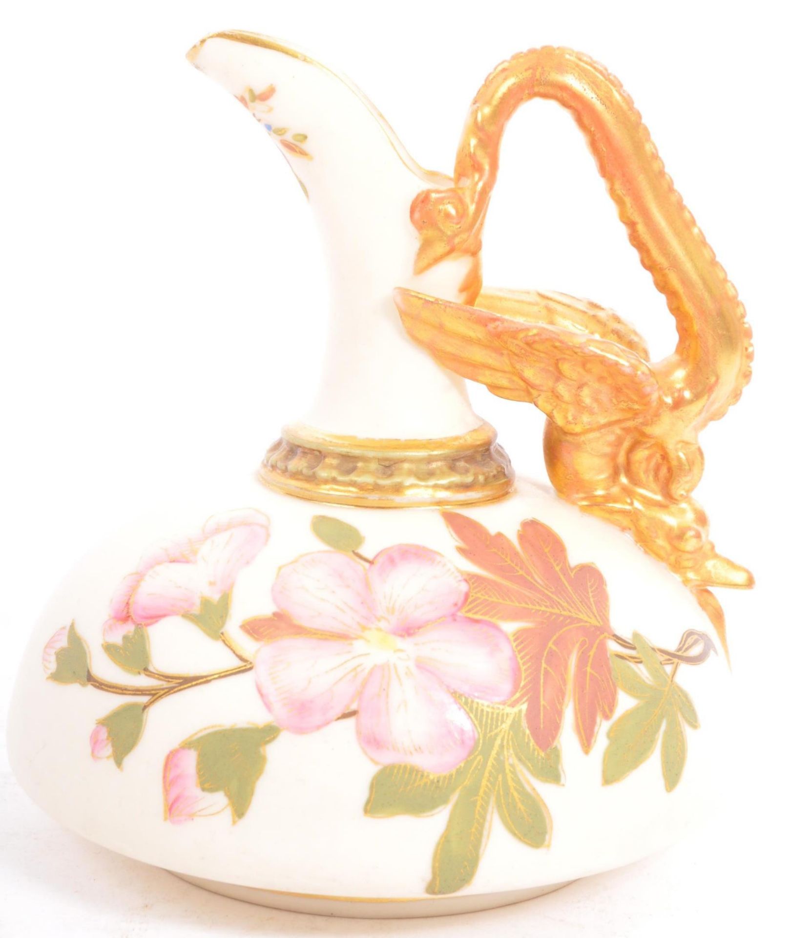 19TH CENTURY ROYAL WORCESTER HAND PAINTED JUG