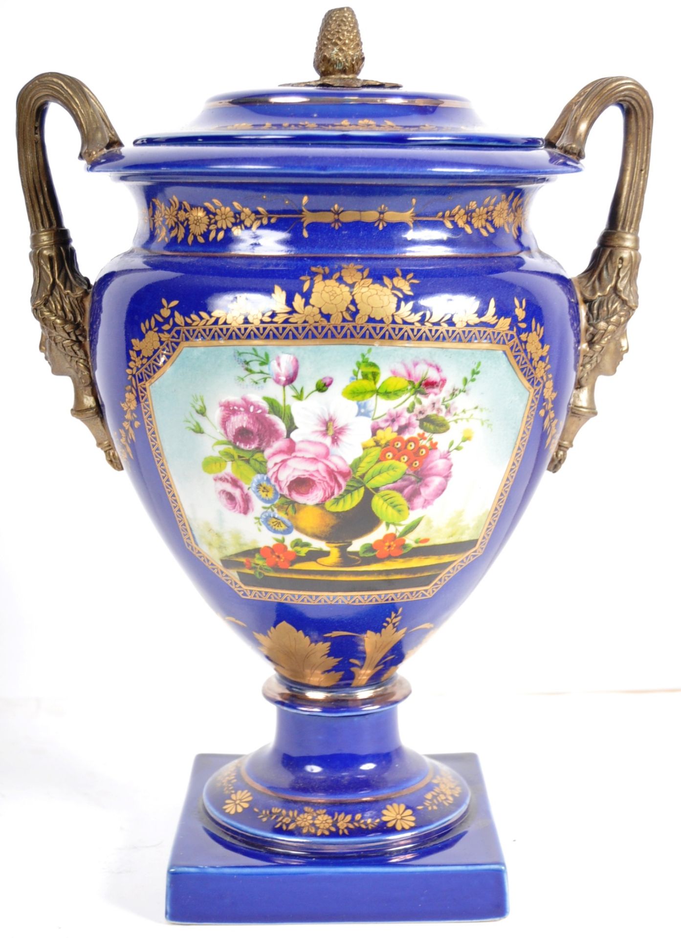 EARLY 20TH CENTURY PORCELAIN LIDDED URN - Image 3 of 11