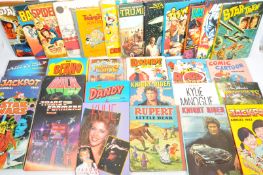 LARGE COLLECTION OF VINTAGE 20TH CENTURY HARDBACK ANNUALS