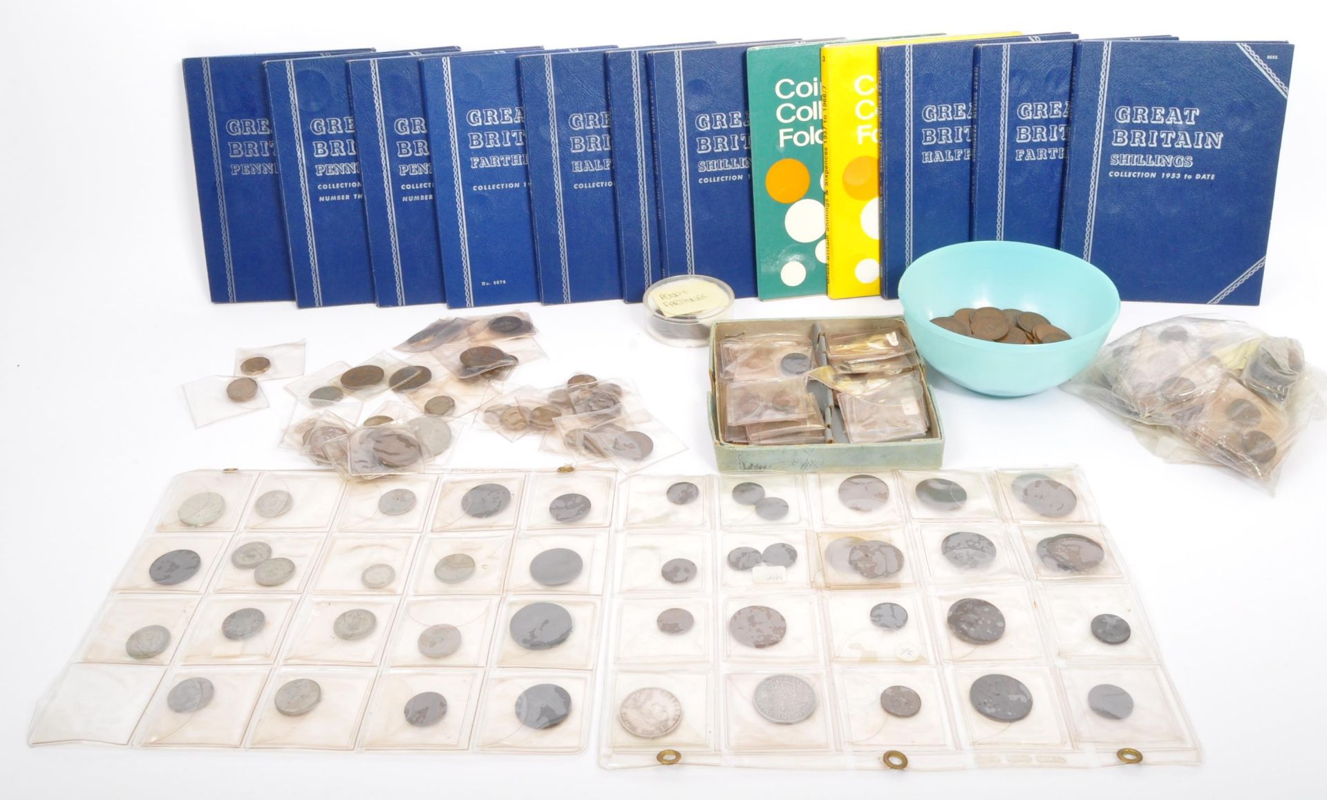 LARGE COLLECTION OF VICTORIAN & AFTER UK CURRENCY COINS