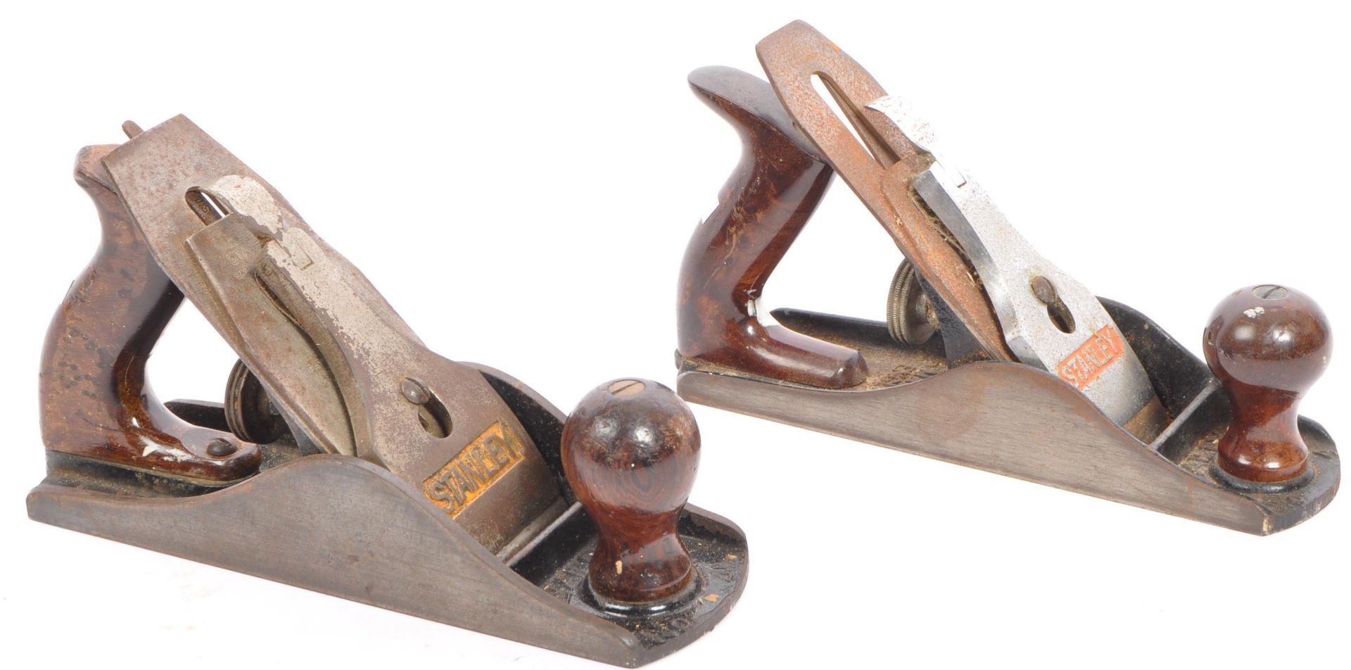 FOUR VINTAGE 20TH CENTURY STANLEY WOOD BENCH PLANES - Image 3 of 7