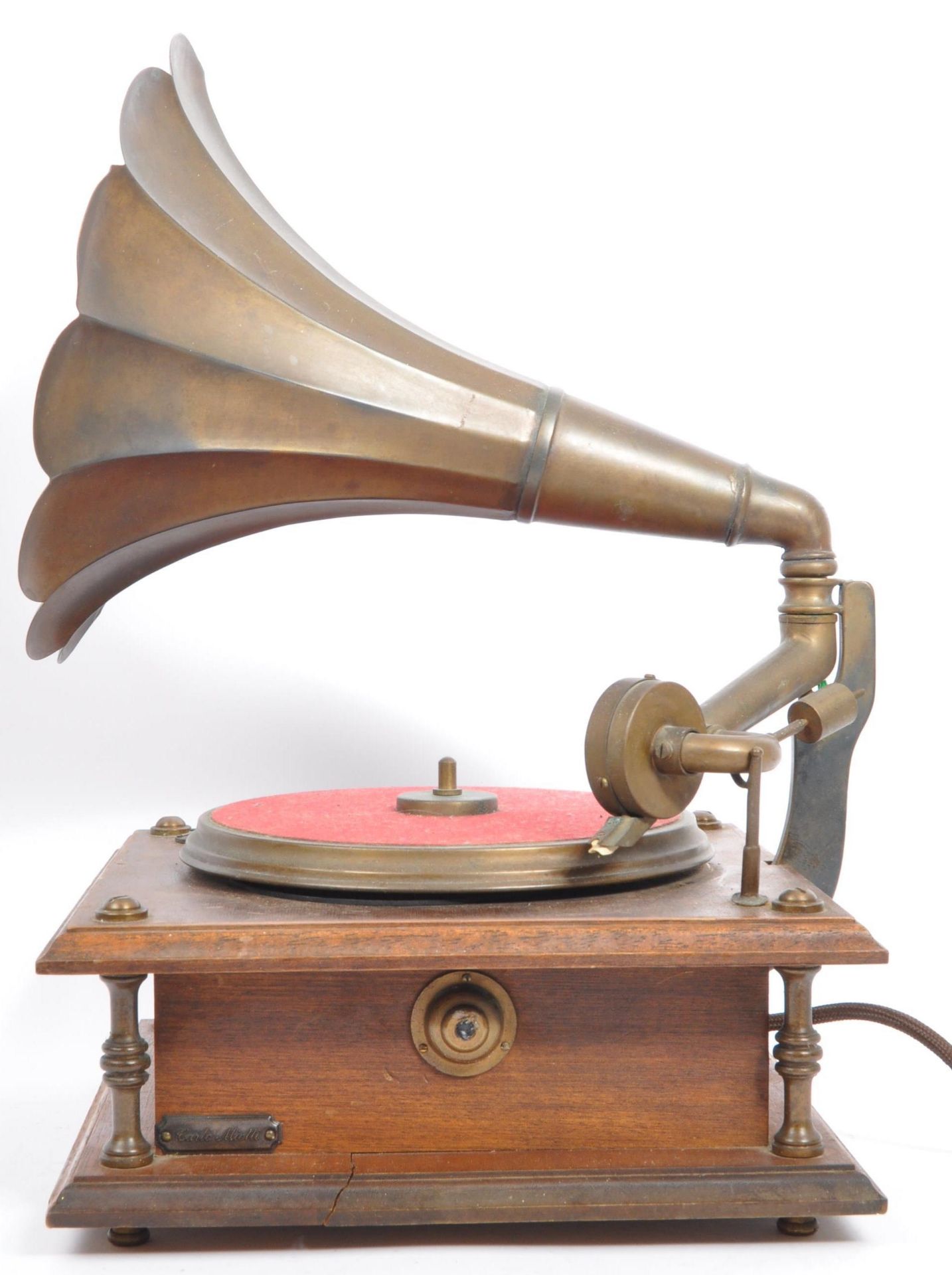 A VINTAGE REPRODUCTION RECORD PLAYER TURNTABLE GRAMOPHONE - Bild 2 aus 8
