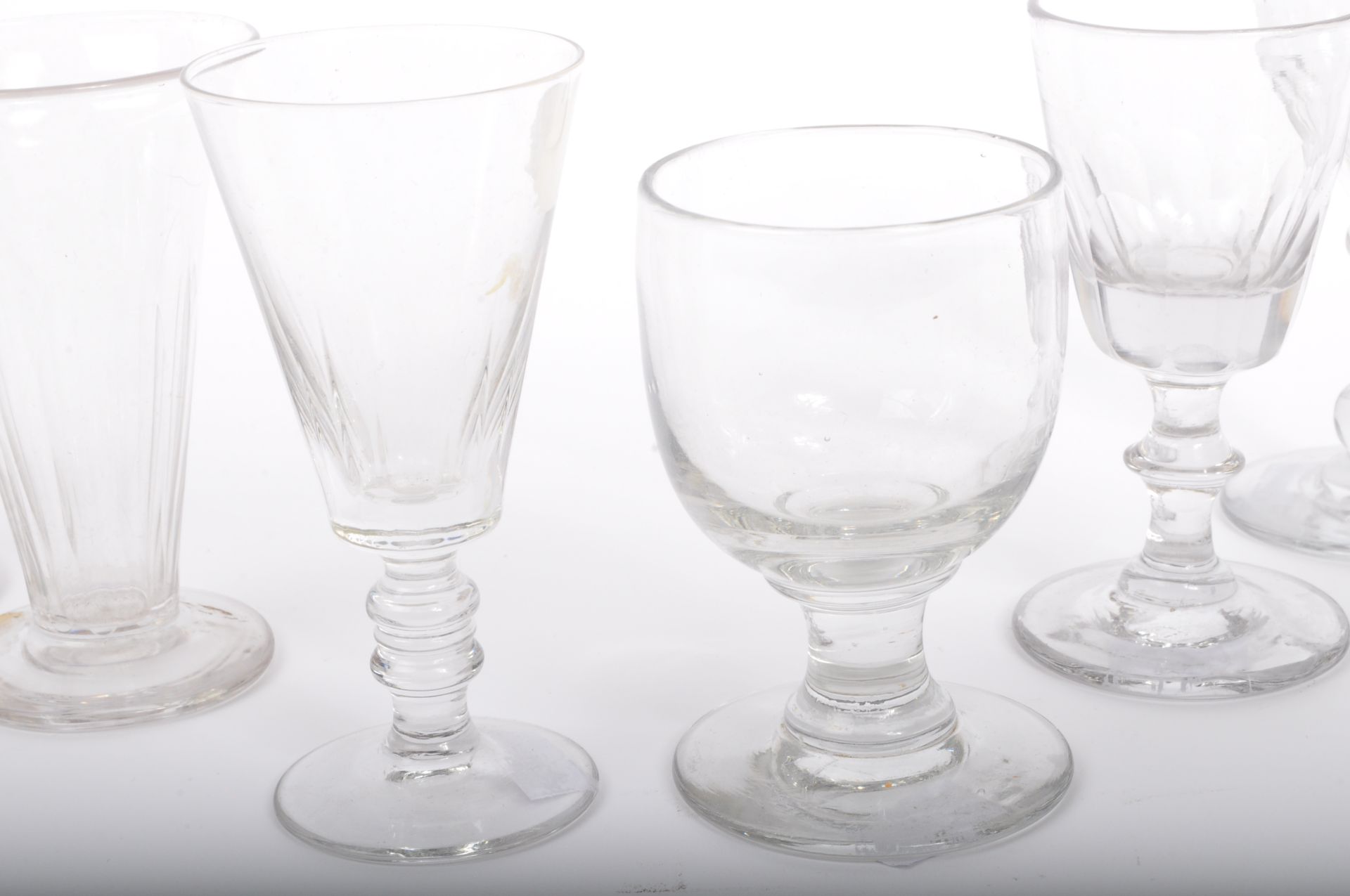 COLLECTION OF 19TH CENTURY DRINKING GLASSES - Bild 3 aus 5