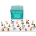 CLASSICS WALT DISNEY COLLECTION - ENCHANTED PLACE - STATUES