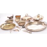 COLLECTOIN OF SILVER PLATED / HOLLOW WARE ITEMS
