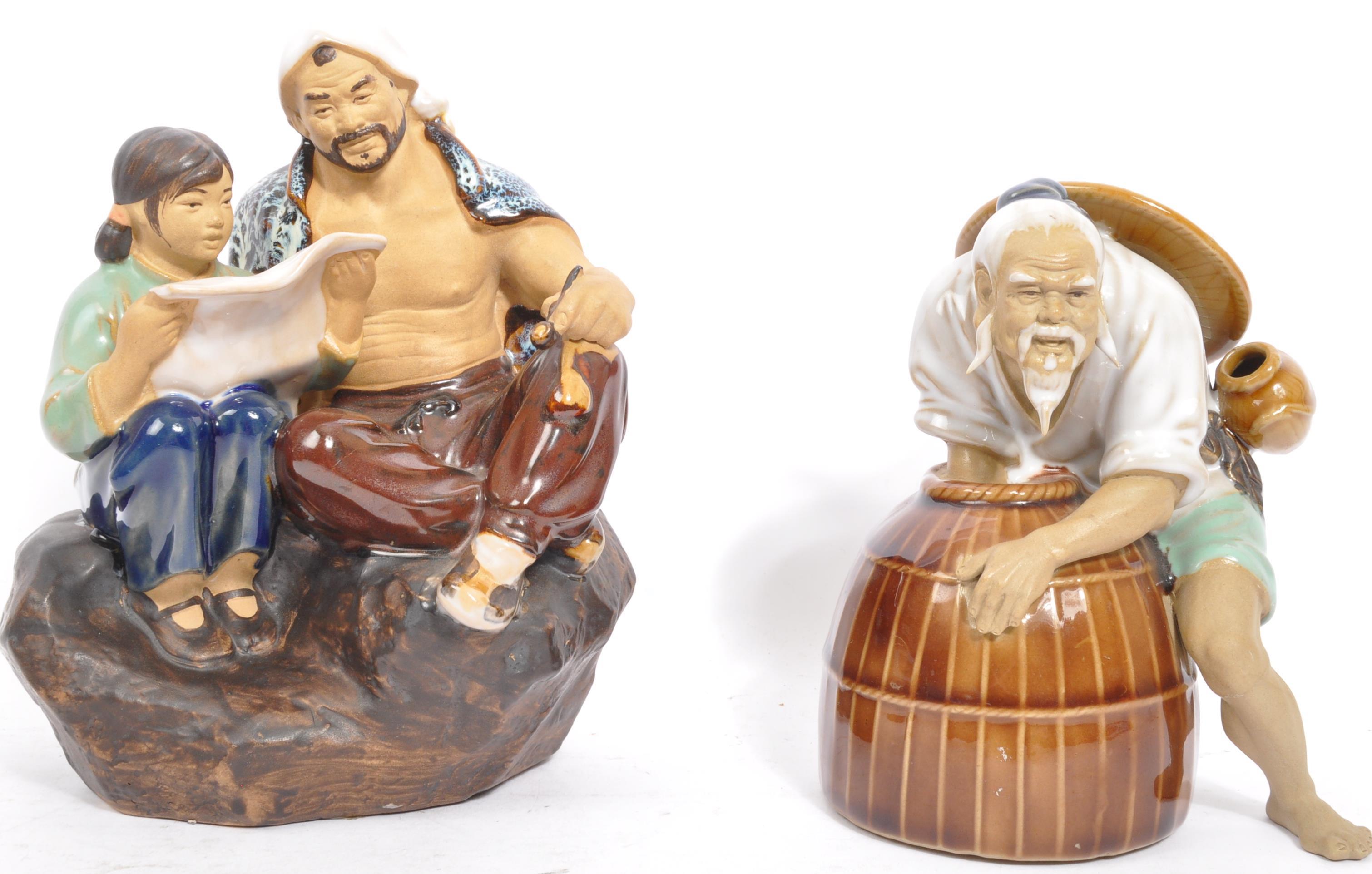 COLLECTION OF SHIWAN CHINESE POTTERY MUD MEN FIGURES - Bild 5 aus 6