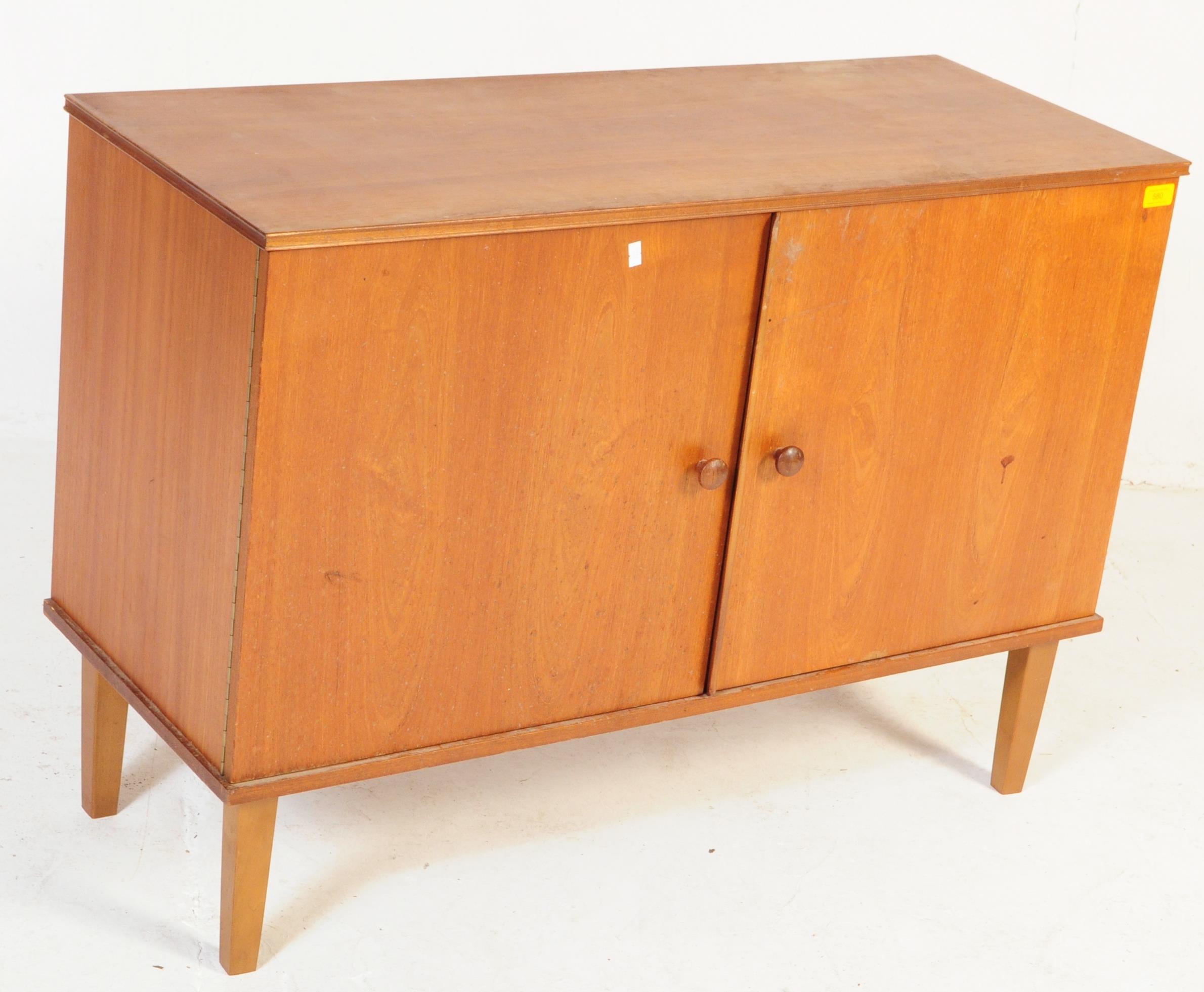 A VINTAGE RETRO 1970 TEAK MUSIC LP RECORD CABINET - Image 2 of 5