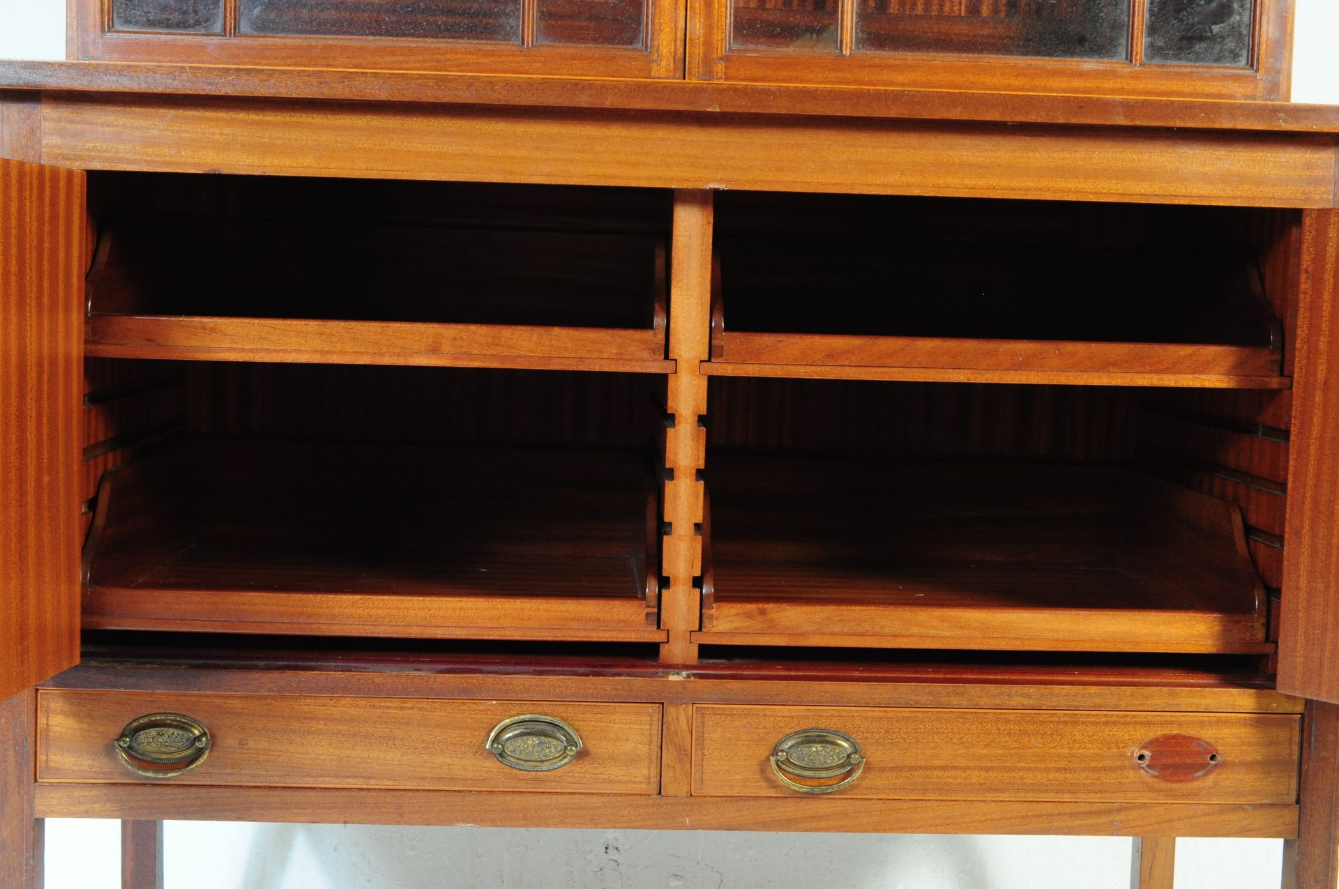 EDWARDIAN MAHOGANY DISPLAY CABINET GLAZED BOOKCASE - Image 5 of 7