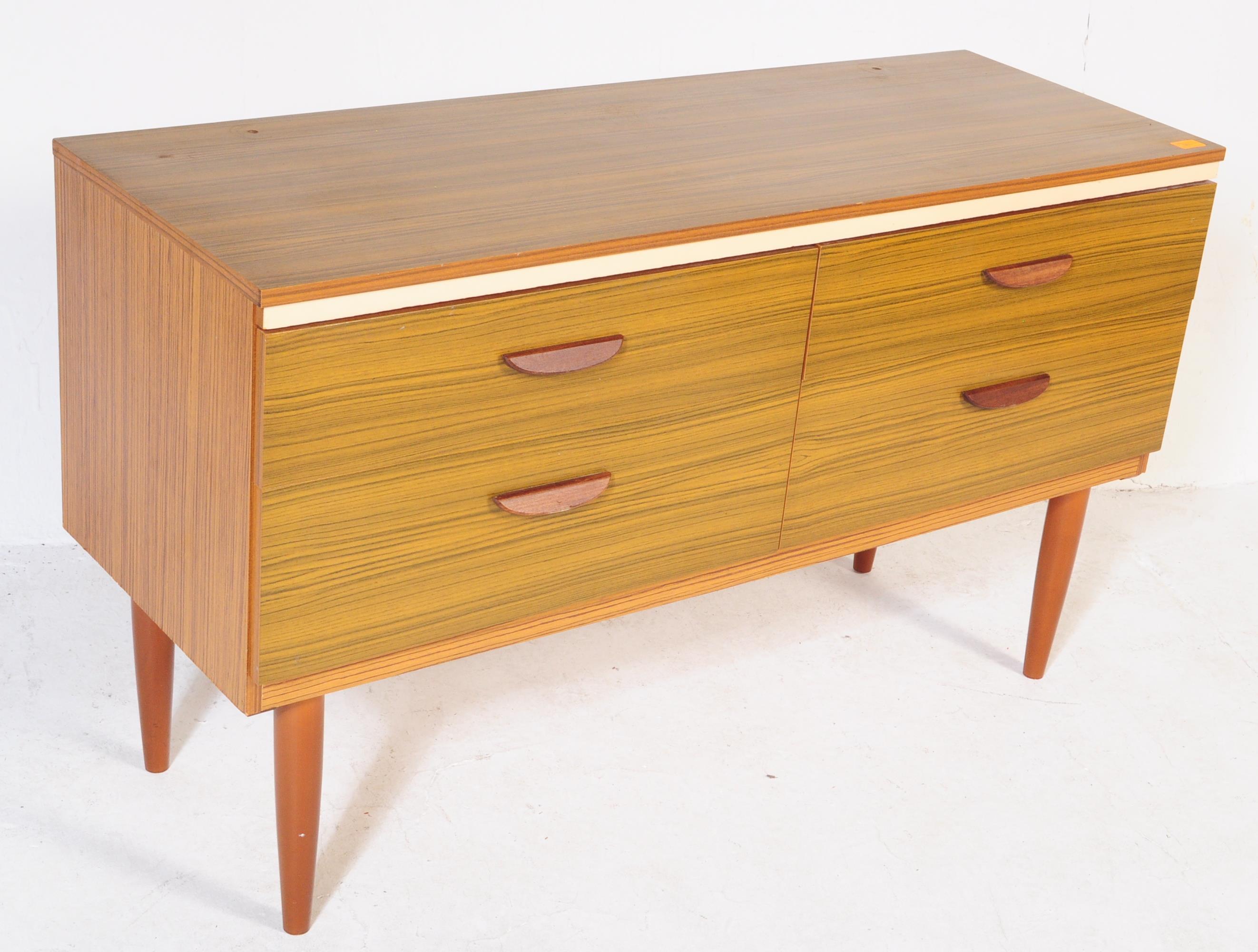 RETRO MID CENTURY 1960S FORMICA SIDEBOARD - Image 2 of 5