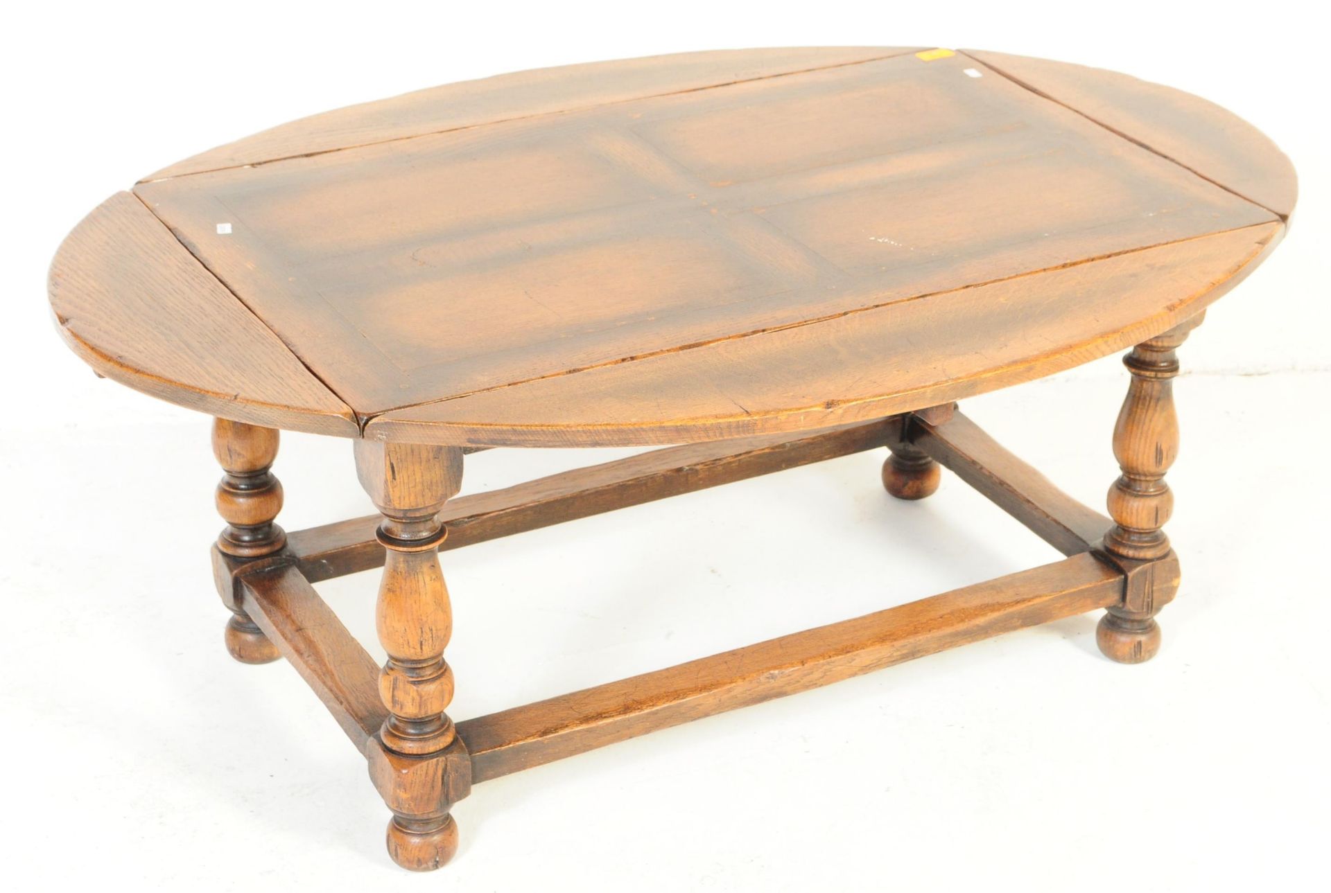 20TH CENTURY LINCOLN FURNITURE DROP LEAF COFFEE TABLE - Image 3 of 4