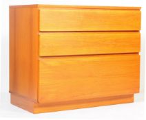 A VINTAGE RETRO MID CENTURY BLIND FRONT CHEST OF DRAWERS