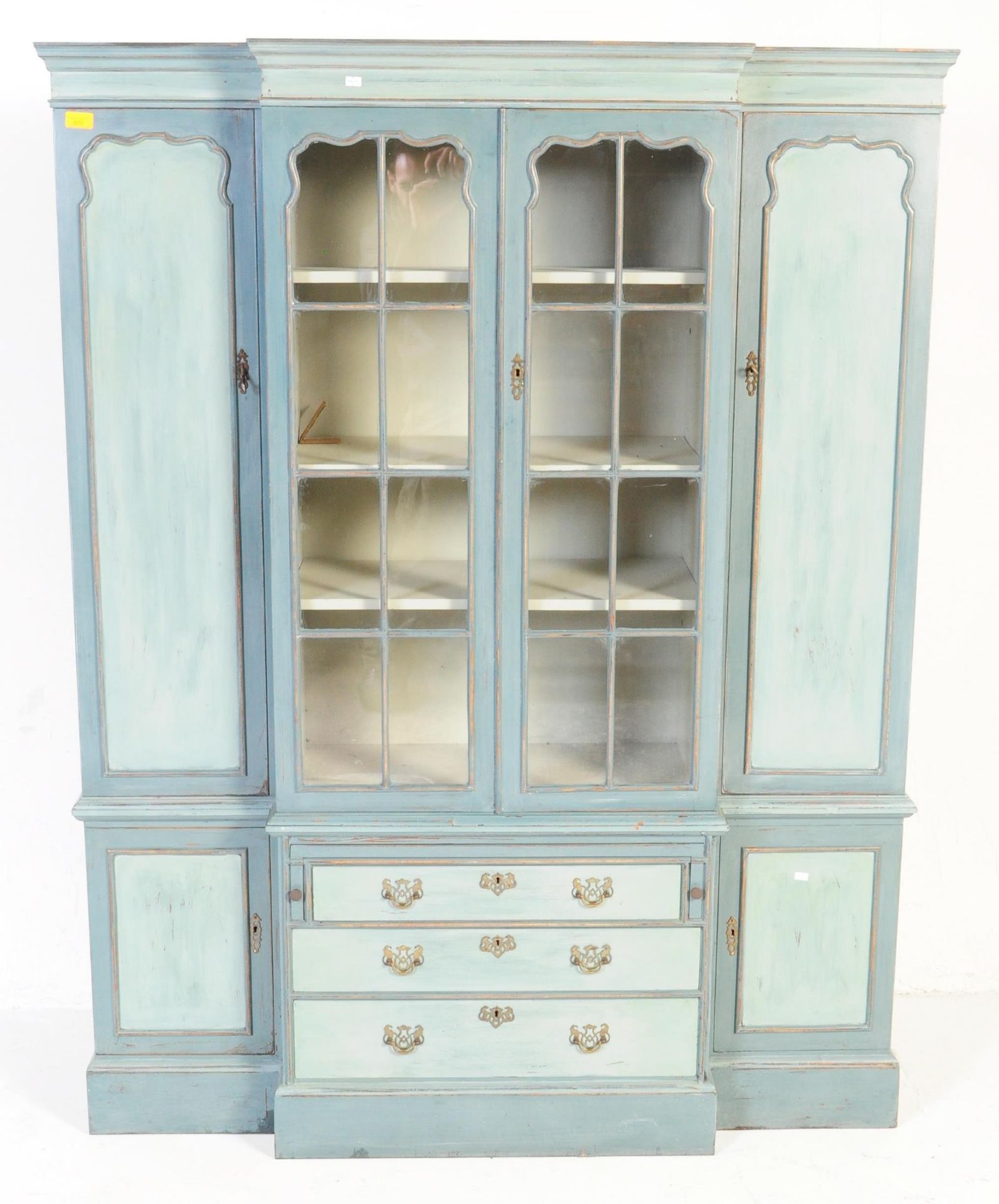 20TH CENTURY PAINTED BREAKFRONT BOOKCASE CABINET - Image 2 of 7