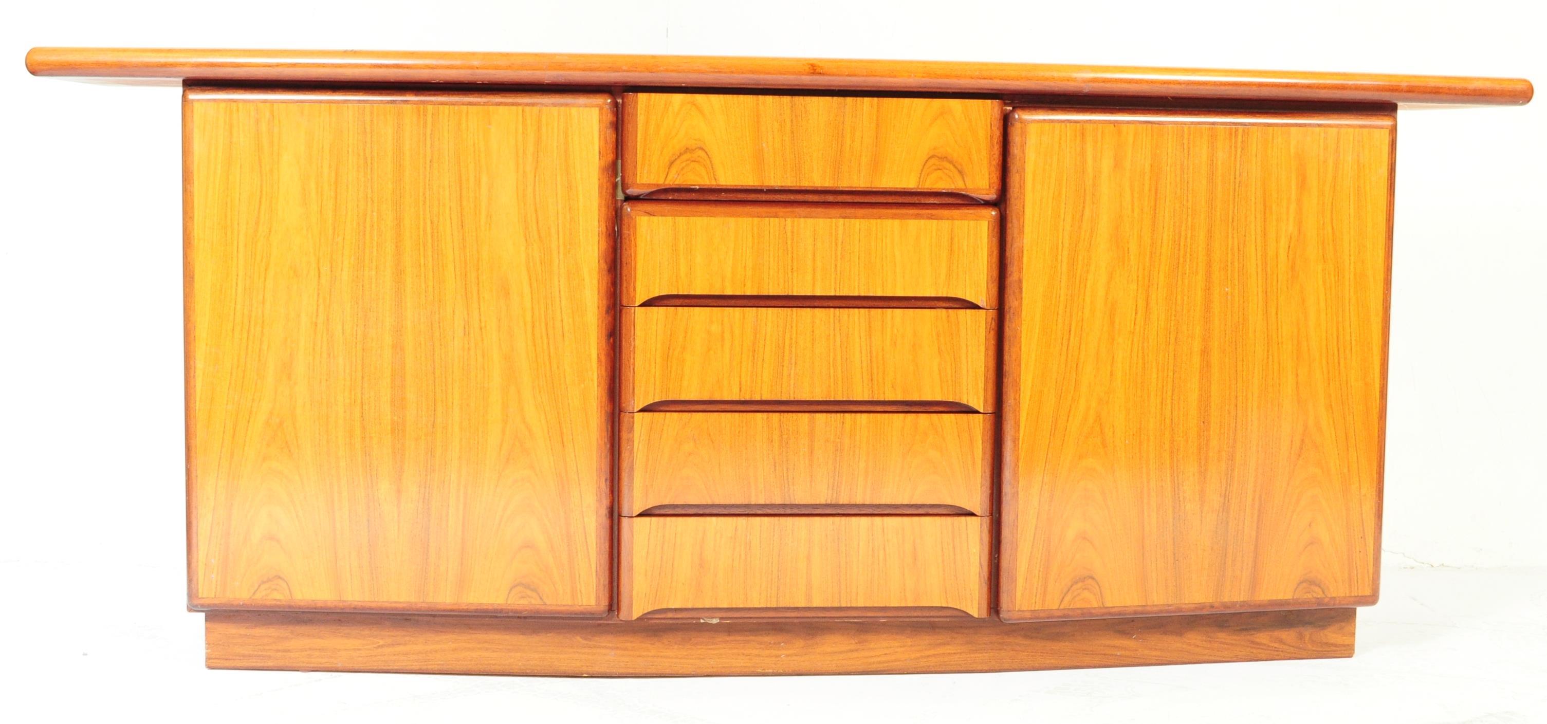 VINTAGE 20TH CENTURY RASMUS (SKOVBY) TEAK DANISH SIDEBOARD - Image 3 of 7