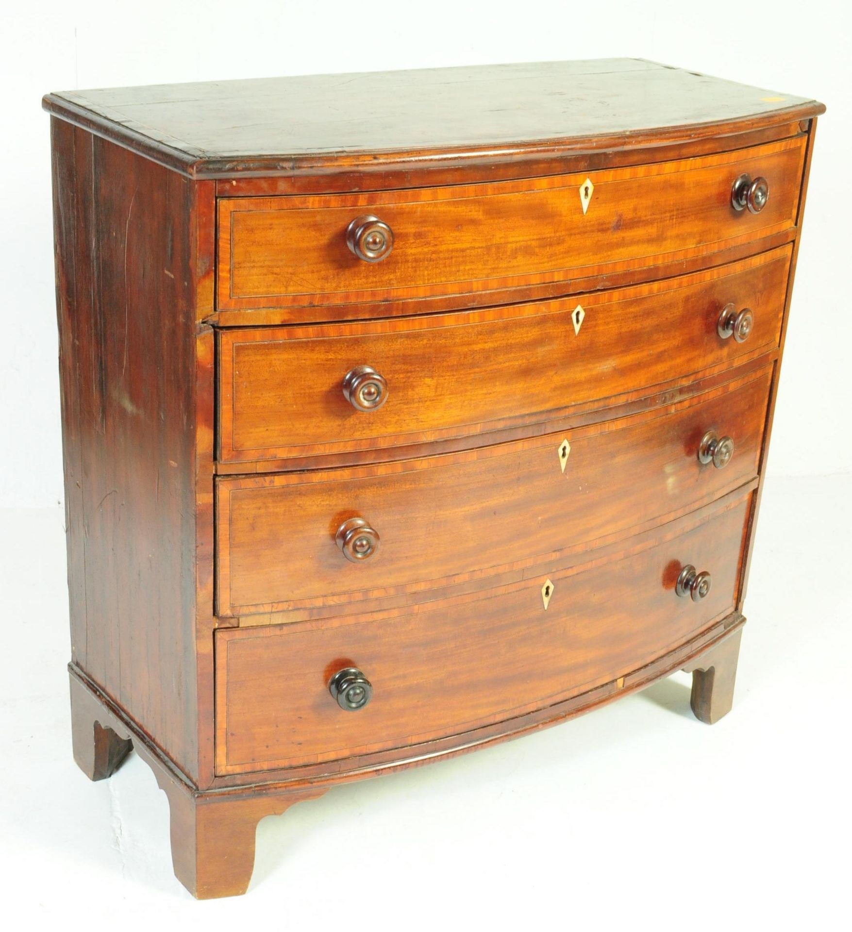 GEORGE III MAHOGANY INLAID BOW FRONT CHEST OF DRAWERS - Image 2 of 6