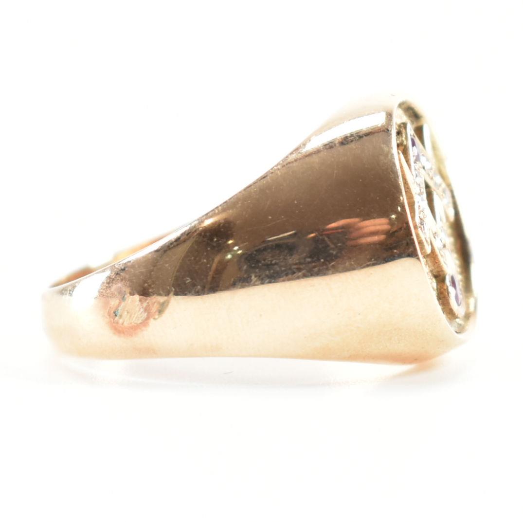 18CT GOLD DIAMOND & RUBY MASONIC SIGNET RING - Image 5 of 7