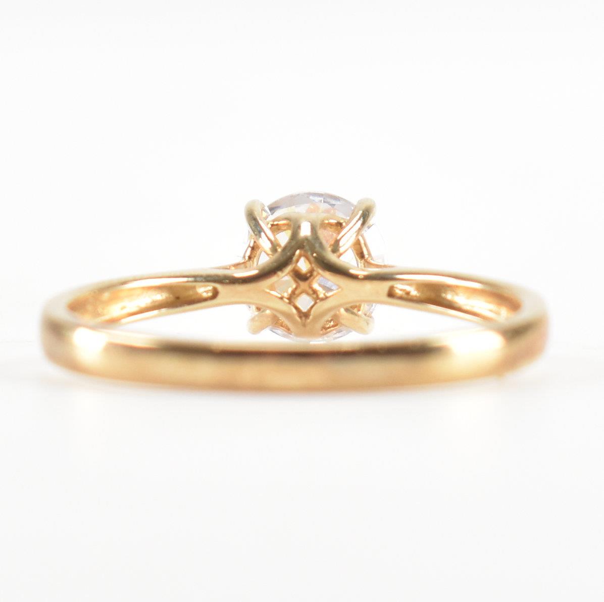 HALLMARKED 9CT GOLD & CUBIC ZIRCONIA SOLITAIRE RING - Image 4 of 9