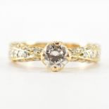 GOLD & DIAMOND SOLITAIRE RING