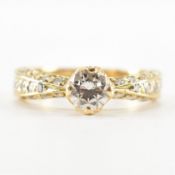 GOLD & DIAMOND SOLITAIRE RING