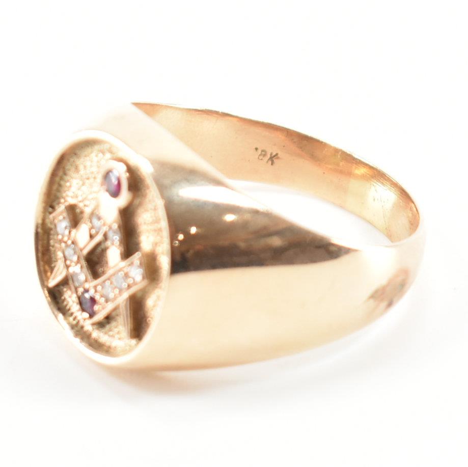 18CT GOLD DIAMOND & RUBY MASONIC SIGNET RING - Image 7 of 7