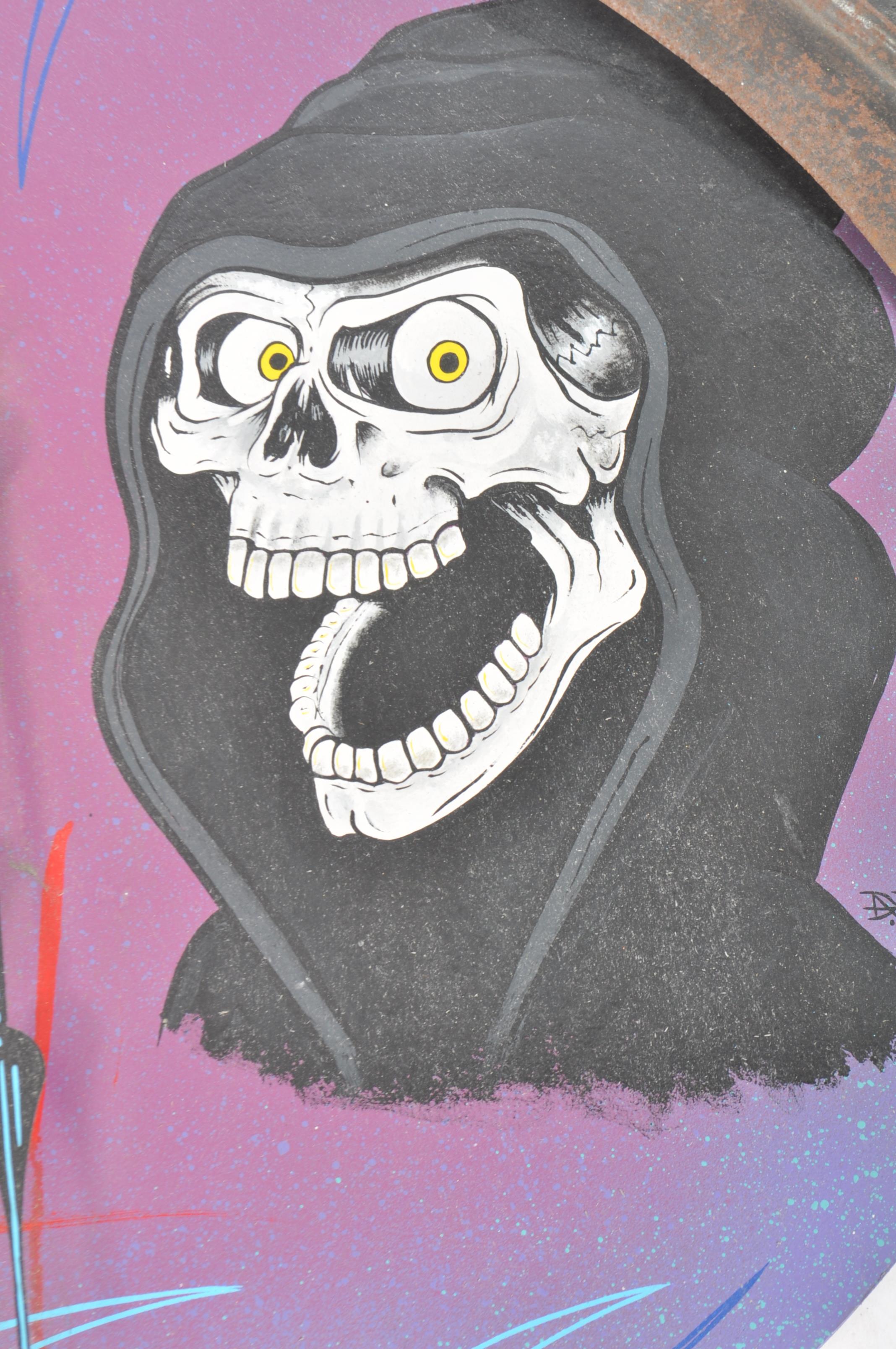 CONTEMPORARY HAND PAINTED CLOCK FEATURING THE GRIM REAPER - Image 2 of 4