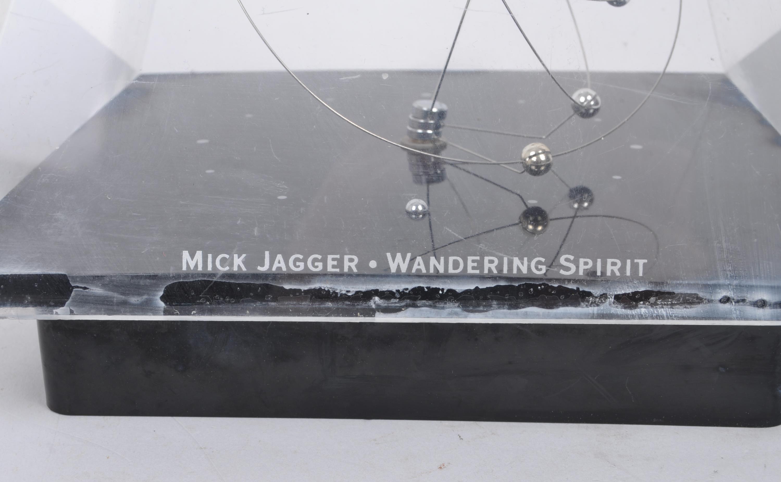 MICK JAGGER - LATE 20th CENTURY PYRAMID PLANETARIUM CLOCK - Image 2 of 5