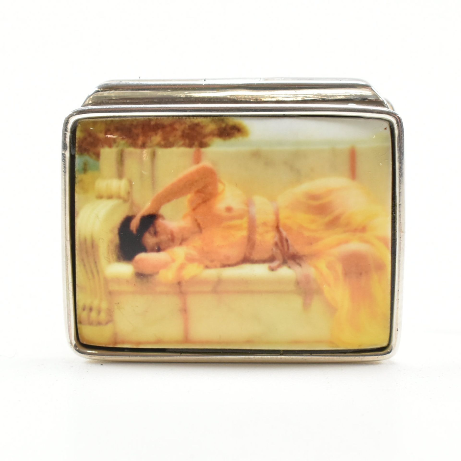 CONTEMPORARY STERLING SILVER PILL BOX WITH EROTIC ENAMEL PANEL - Image 2 of 7