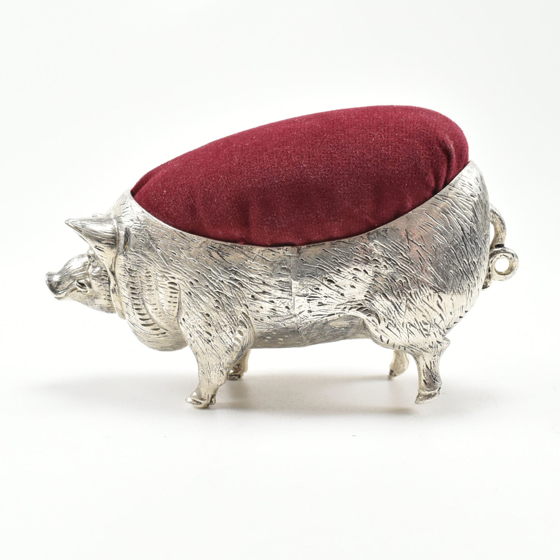 CONTEMPORARY 800 SILVER PIG PIN CUSHION - Image 4 of 7