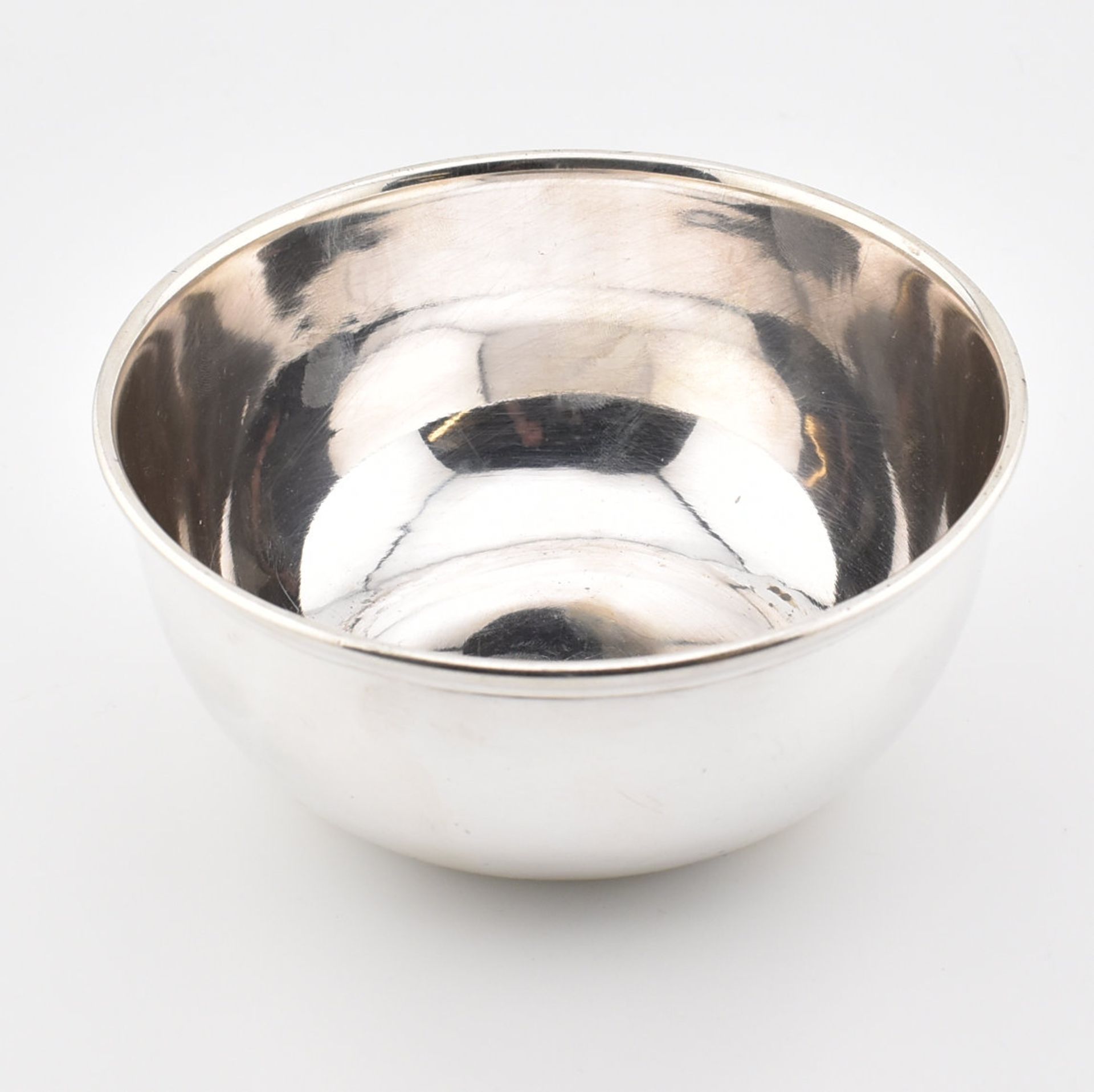 GEORGE V HALLMARKED EARLY 20TH CENTURY SILVER BOWL - Image 7 of 8