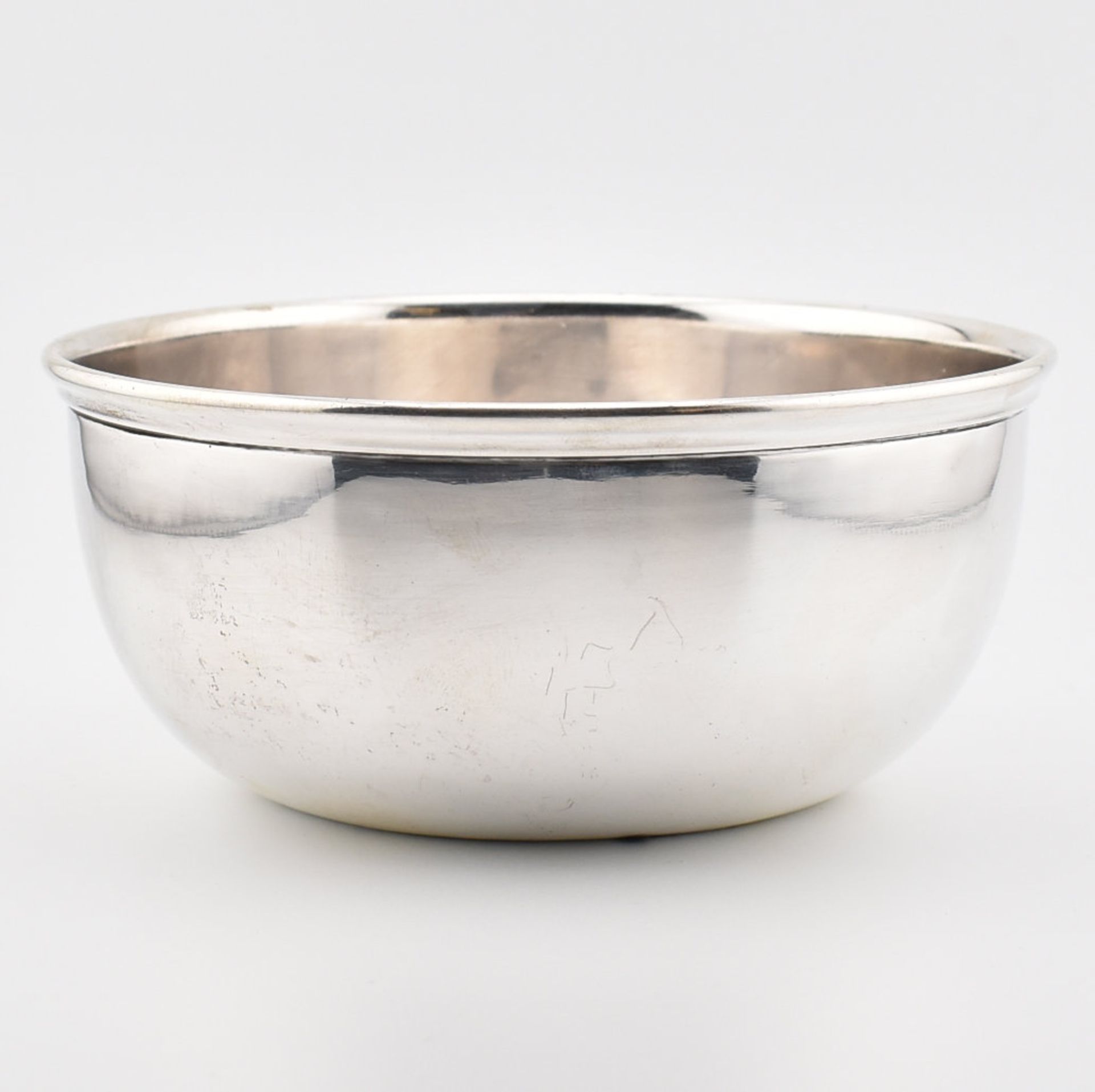 GEORGE V HALLMARKED EARLY 20TH CENTURY SILVER BOWL - Image 5 of 8