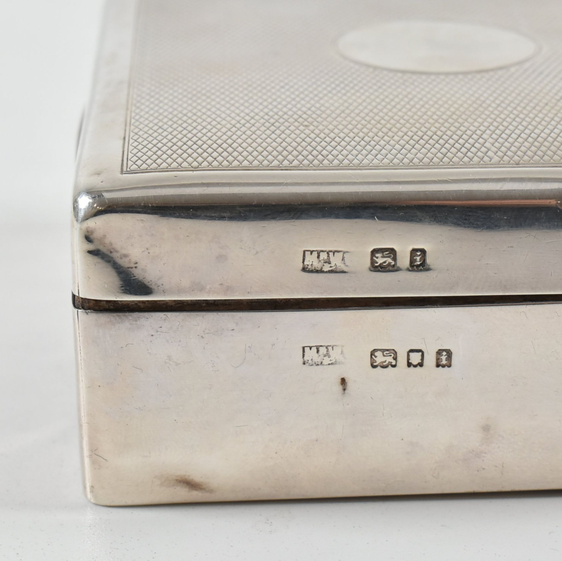 TWO HALLMARKED SILVER ART DECO CIGARETTE BOXES - Image 8 of 12